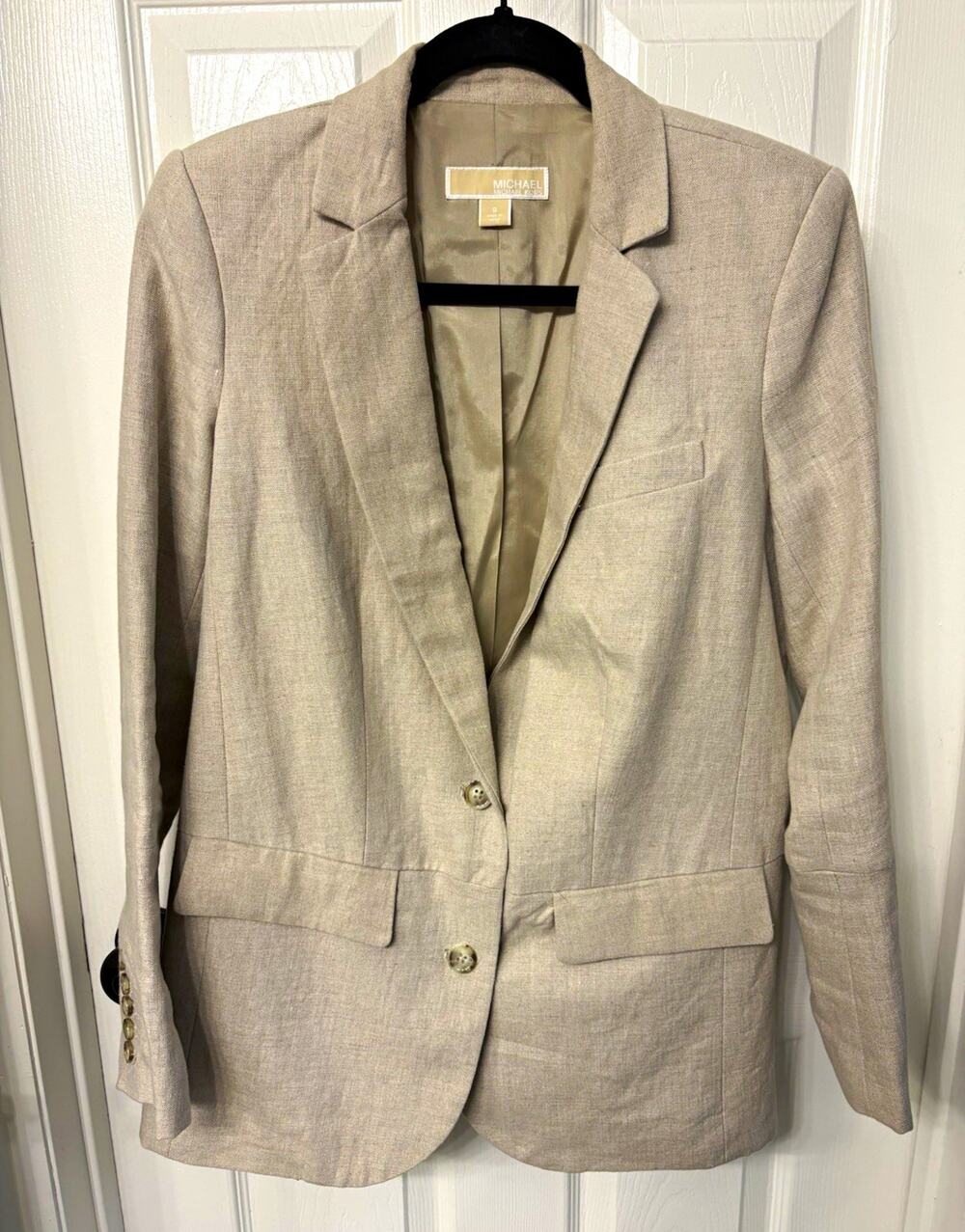 MICHAEL Michael Kors Women's Beige Short Button Front Lined Blazer, Size 8